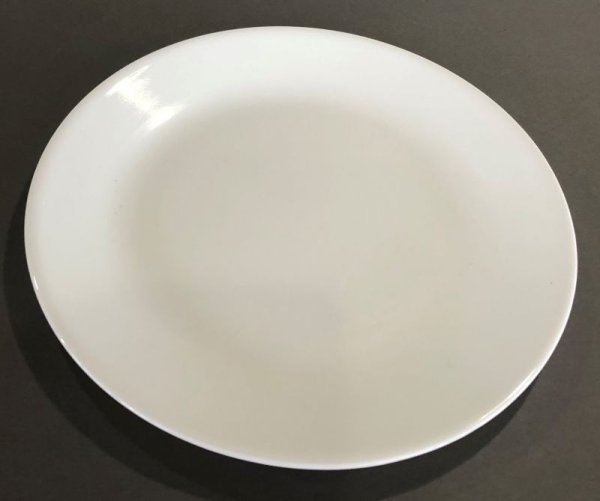 画像1: CORELLE　白い薄い皿　アメリカ (1)